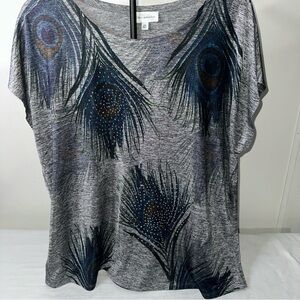 Gray Peacock Feather Print Women's Top